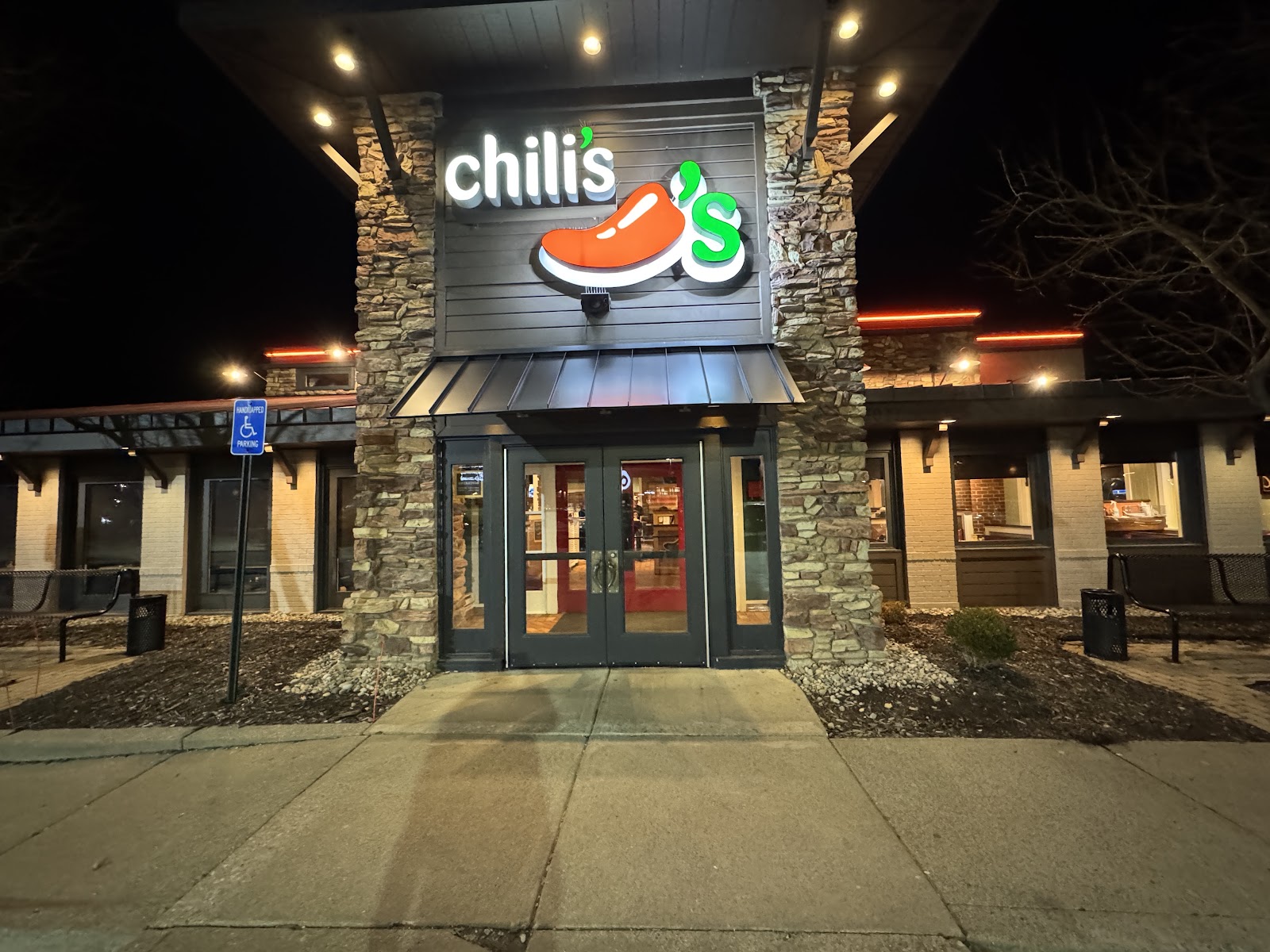 Chili's Grill & Bar — photo