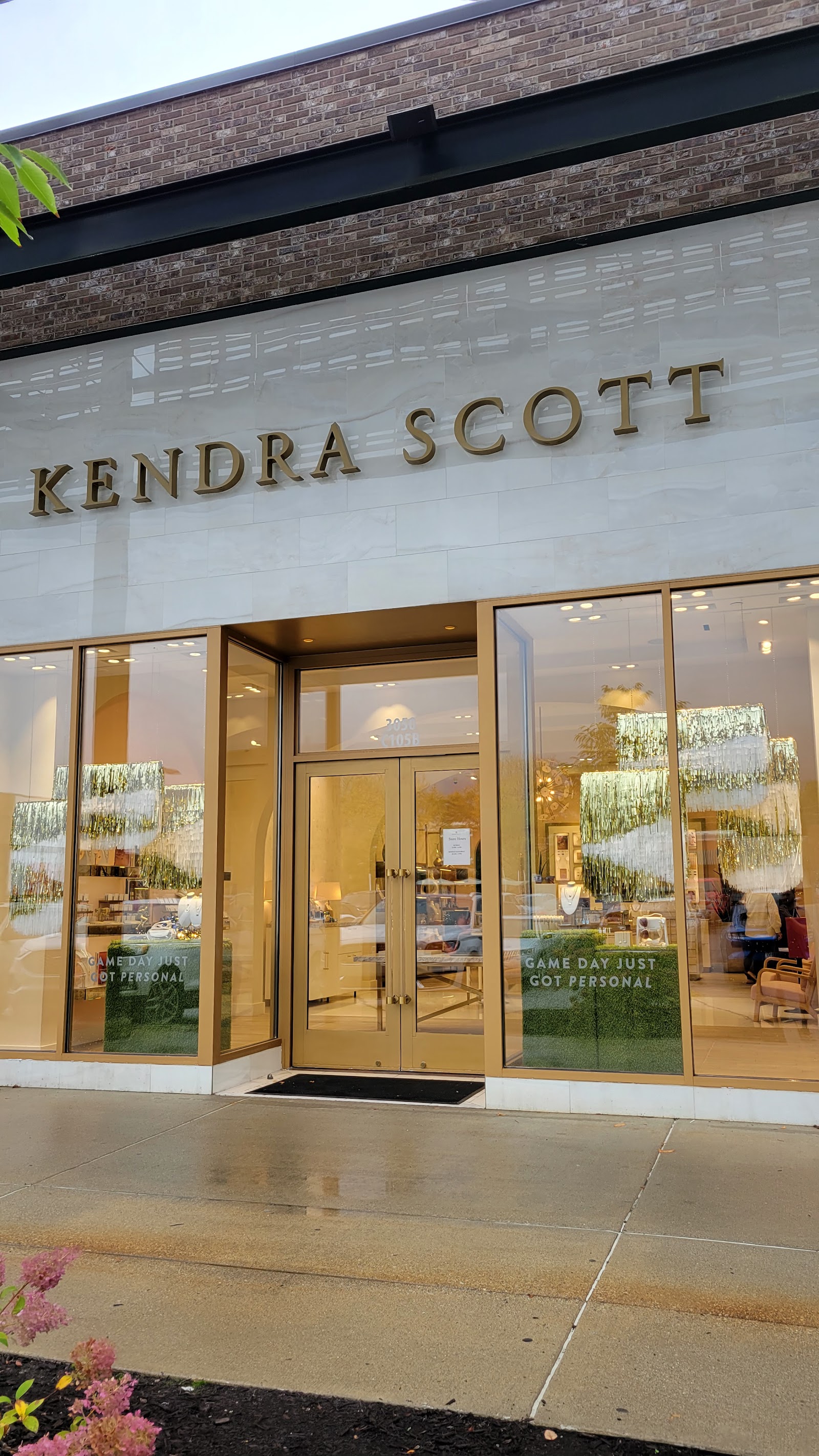 Kendra Scott in Ann Arbor