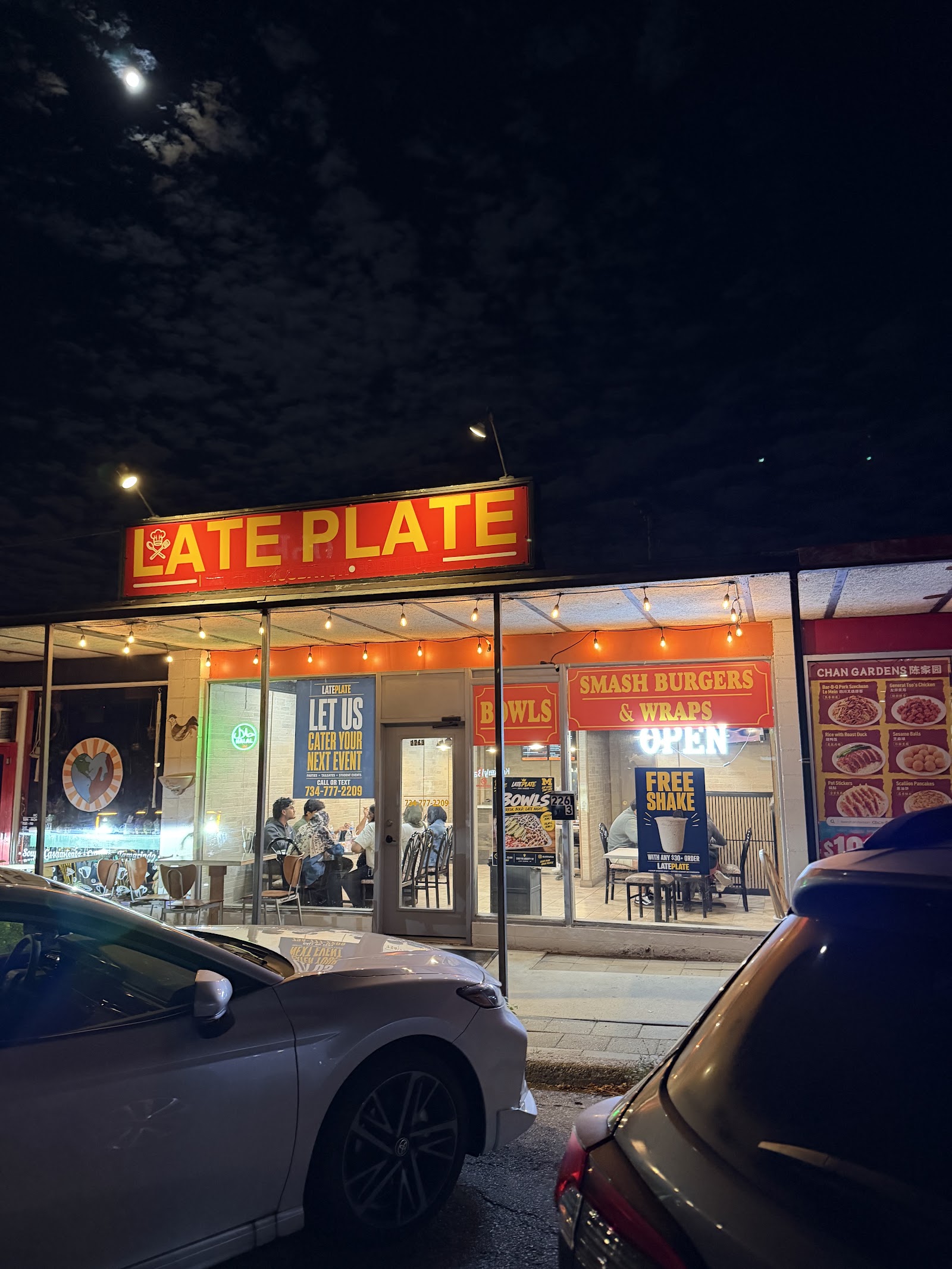 Lateplate — photo