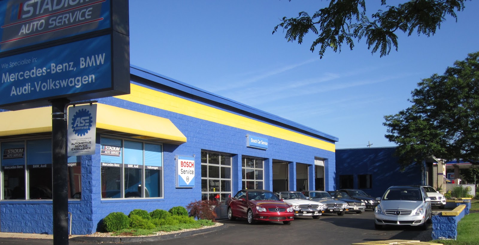 Stadium Auto Service — photo