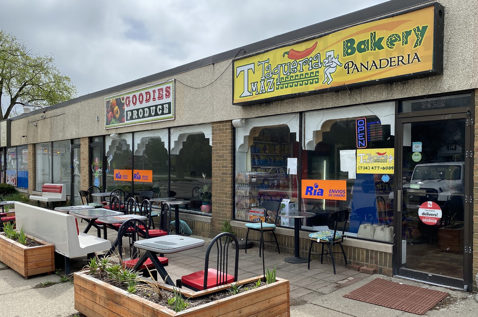 Temas Taqueria — photo