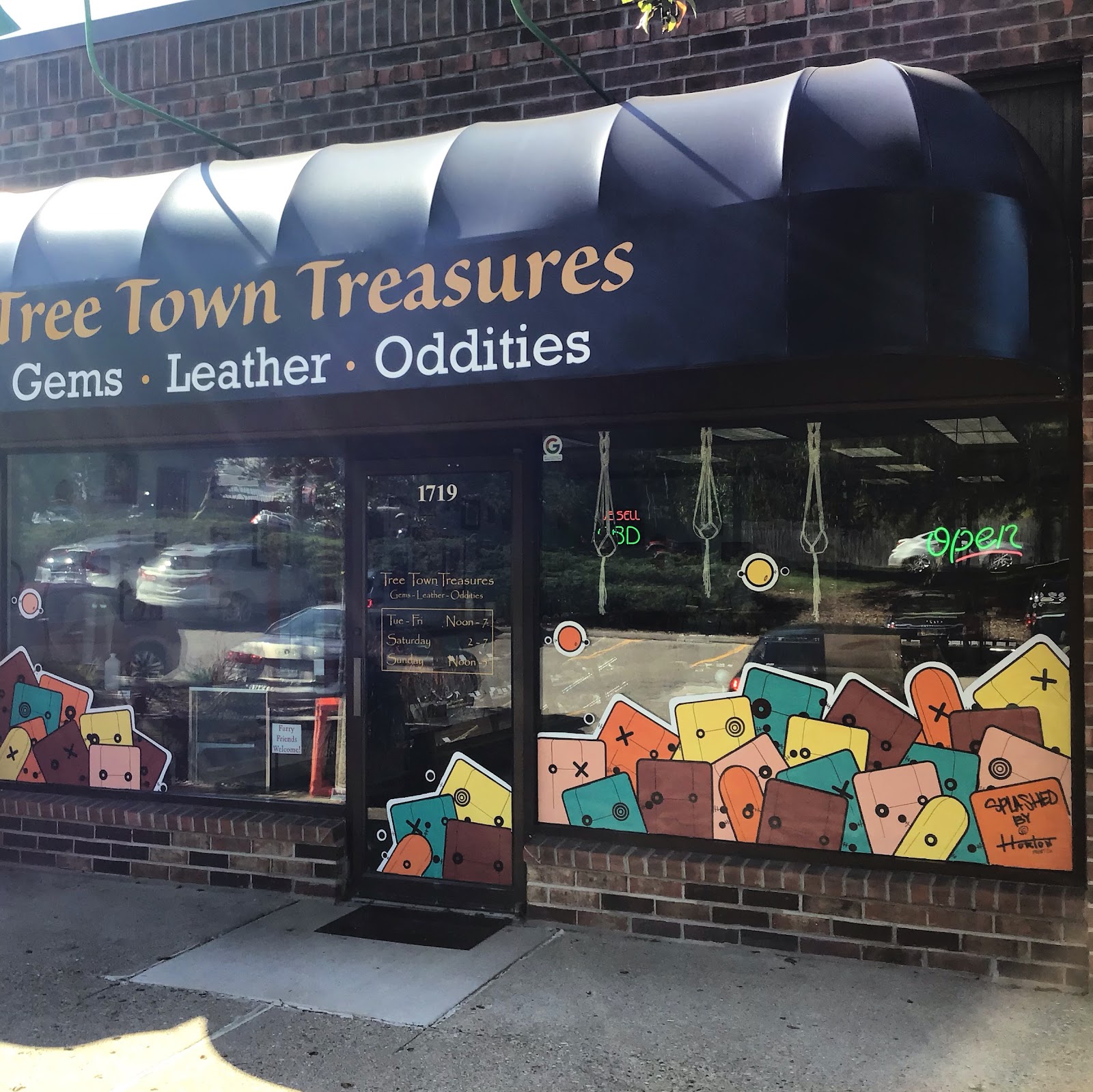 Tree Town Treasures — photo